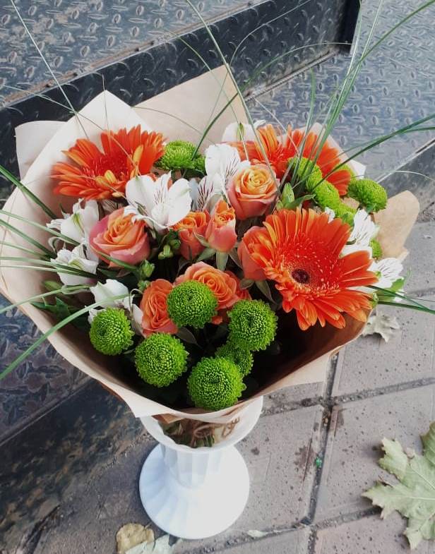 Букет цветов из: Герберы, Хризантемы, Альстромерии и Розы в Мирном Ставропольский край