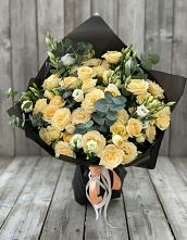 Букет цветов из:  Розы и Лизиантусы #REPLACE_PRED# Мирном Ставропольский край