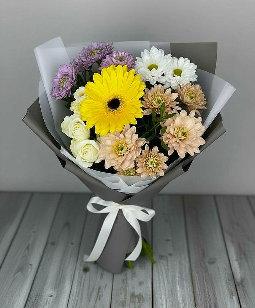 Букет цветов из: Розы, Герберы и Хризантемы в Мирном Ставропольский край