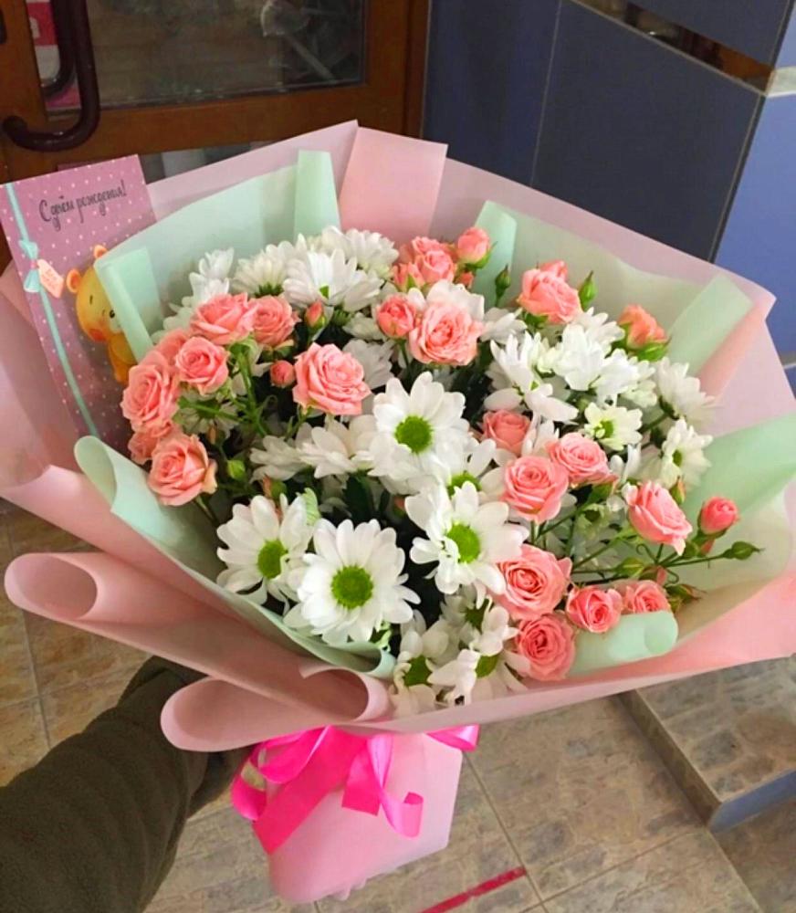 Букет цветов из: Розы и Хризантемы в Мирном Ставропольский край