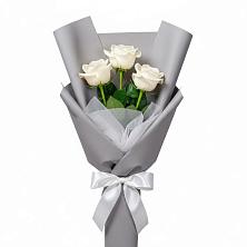 Букет 3 белые розы в Мирном Ставропольский край