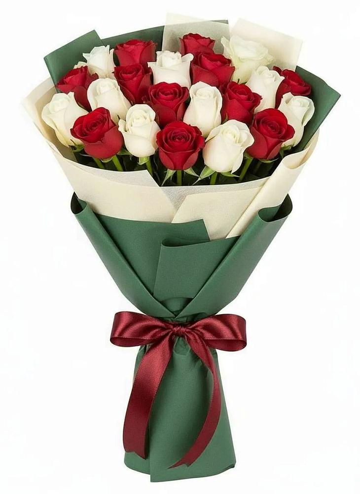 Букет Микс из красных и белых роз в Мирном Ставропольский край