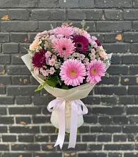 Букет цветов из:  Герберы и Хризантемы #REPLACE_PRED# Мирном Ставропольский край