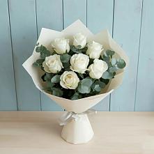 Букет Белые розы в Эвкалипте в Мирном Ставропольский край