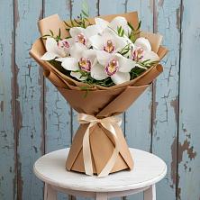 Букет цветов из:  Орхидеи и Розы в Мирном Ставропольский край
